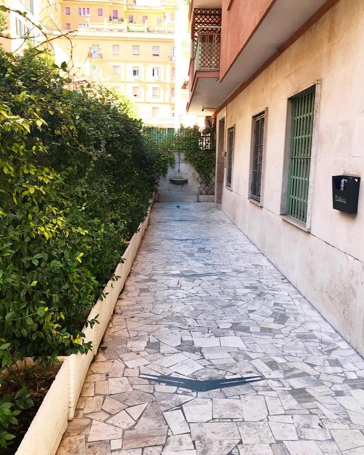 Dea Flora Home B&B Rome Exterior photo